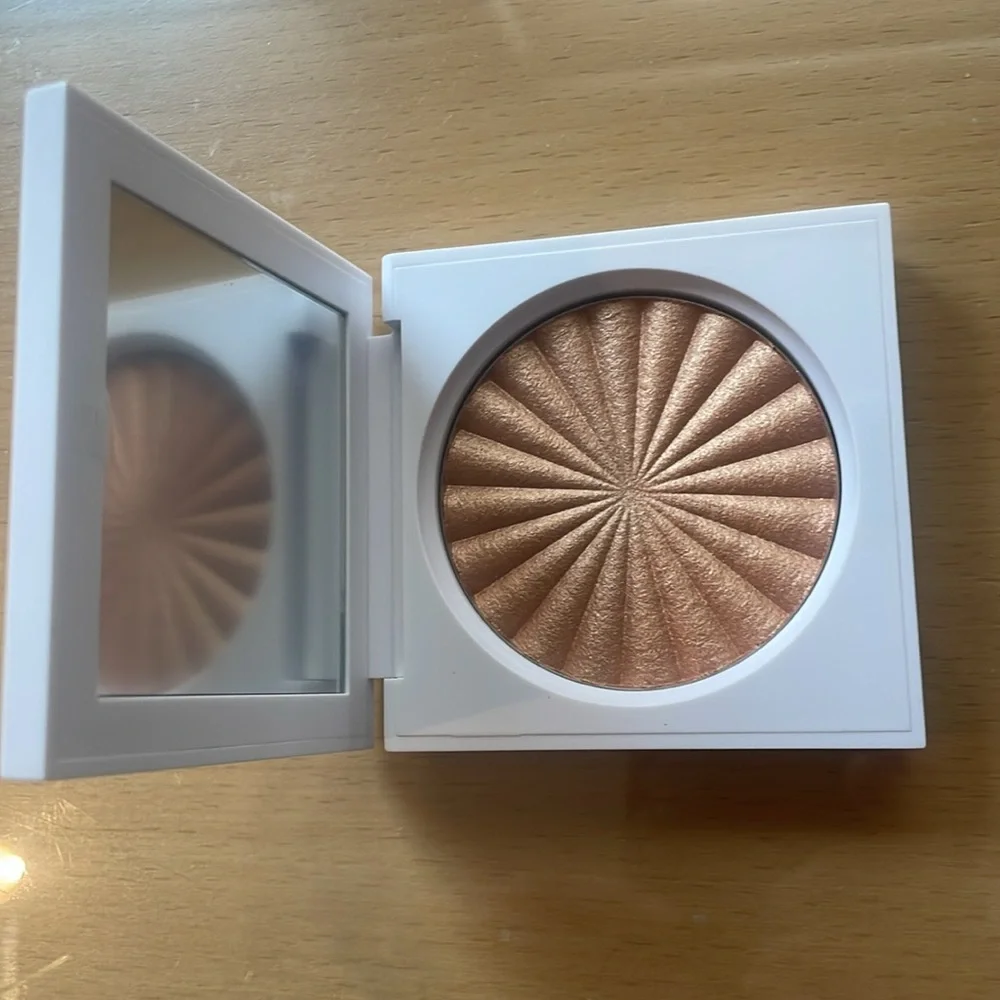 OFRA HIGHLIGHTER - SAHARA DAWN NEW! - Picture 6 of 8